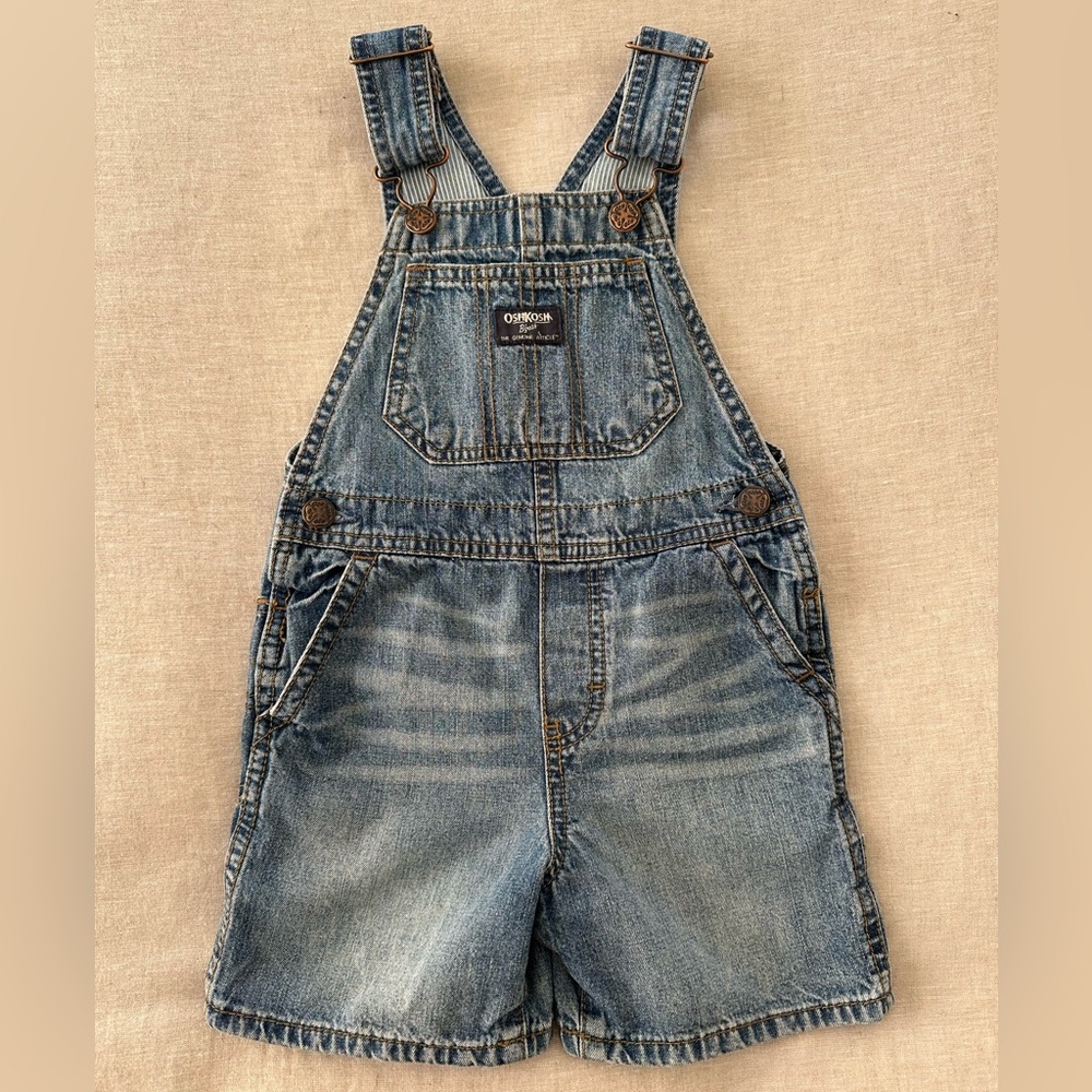 3T . Unisex . Vintage OshKosh B'gosh Classic Blue Kids Overall Shorts